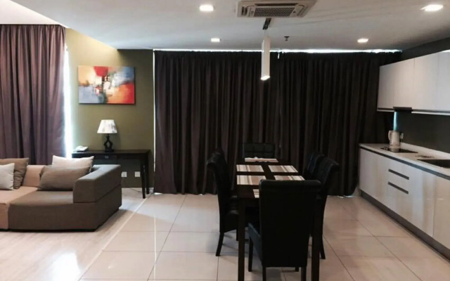 Borneo Vista Suites Hotel