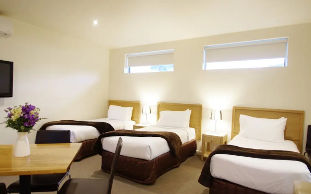 Best Western Wyndhamere Motel