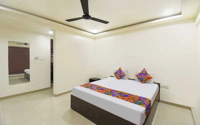Fabhotel Nirvana
