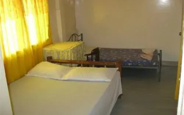 Coron Reef Pension House