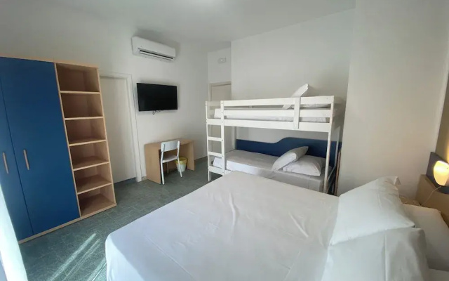 Primo Hotel