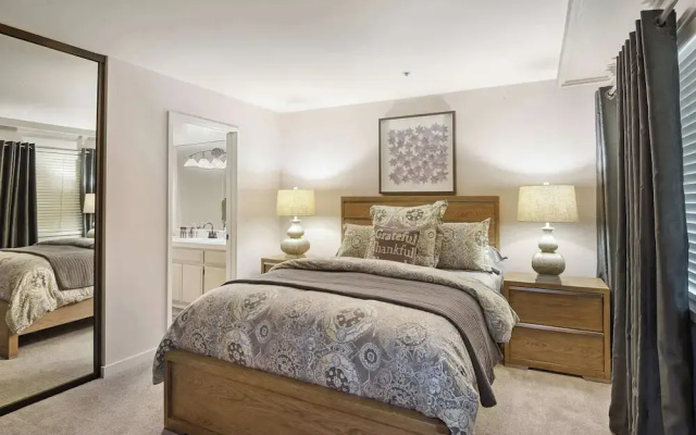 Escape to Incline Village! Min to Beach and Skiing
