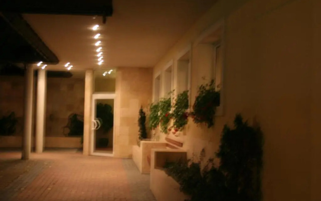 Hotel TenisHouse