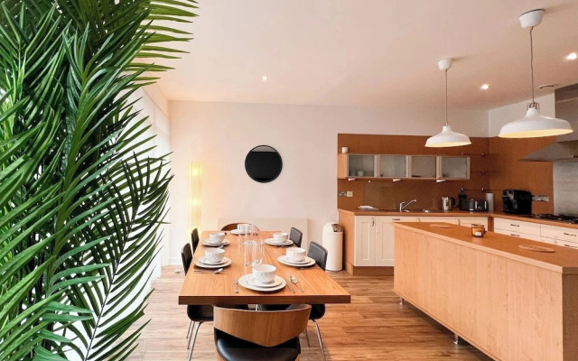 Hydro Apartments