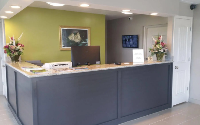 Regency Inn