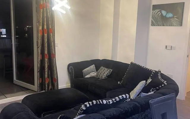 Wembley Stadium View Luxury Apartment