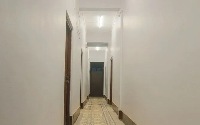 Hotel Indiraj