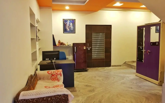 Kanhaiya Home Stay