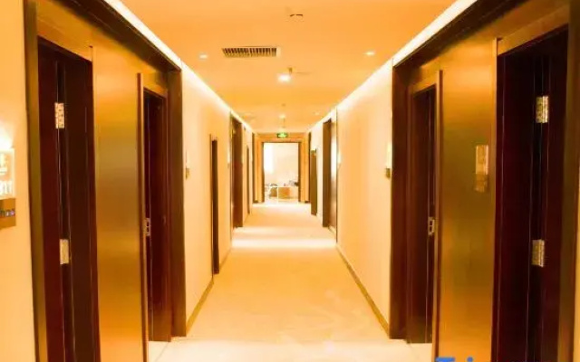 Yuanshan Hotel (Zibo Yuanshan Mansion)