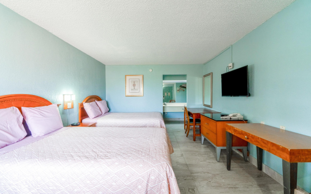 Lone Star Inn & Suites