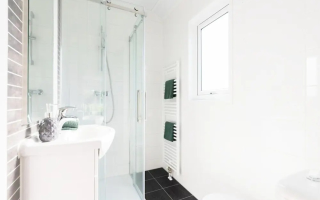 Comfortable Chalet Located in the Polder, Near Alkmaar