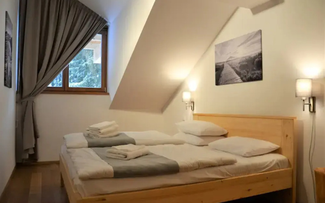 Residence Post