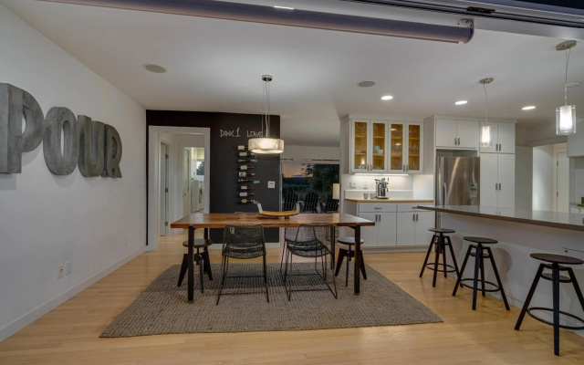 Private Vineyard Haven