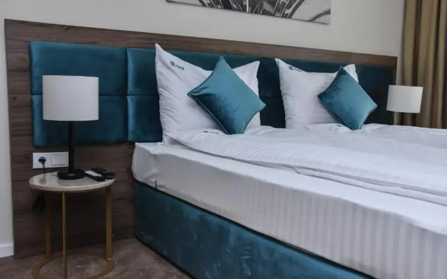 Hotel Nais