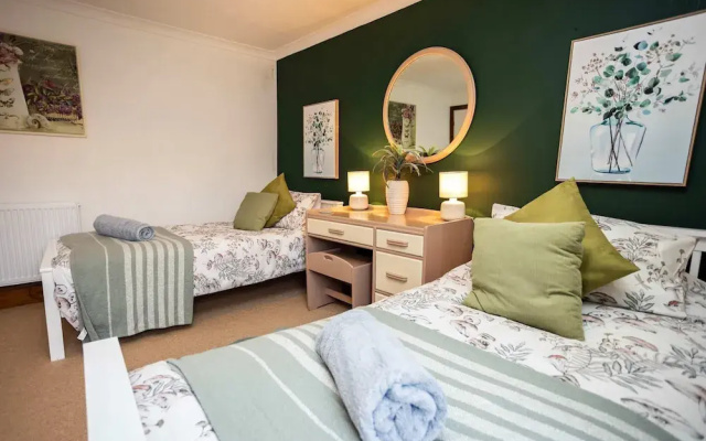 Hall House Estate - 4 Properties- St Florence