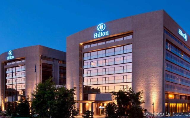 Отель Hilton Madrid Airport вид на фасад