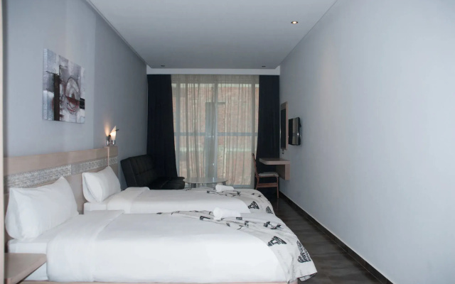 Hotel A44