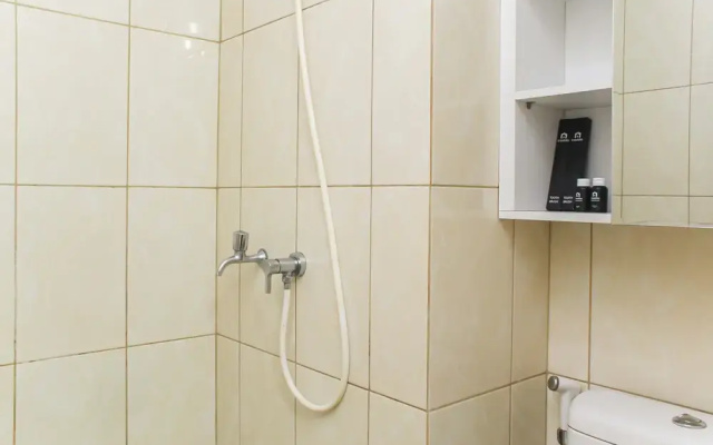 Cozy Studio At Springlake Summarecon Bekasi Apartment