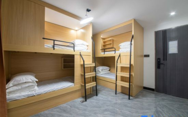 Renfa Luxury Beauty Hotel (Shantou High-Speed Rail Station Branch)