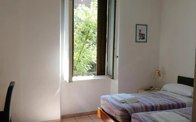 Hotel Gambara