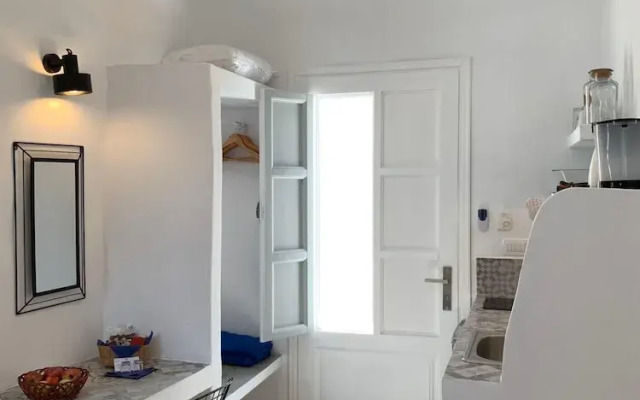 Timedrops Santorini Kallisti Villa Terrace Suite