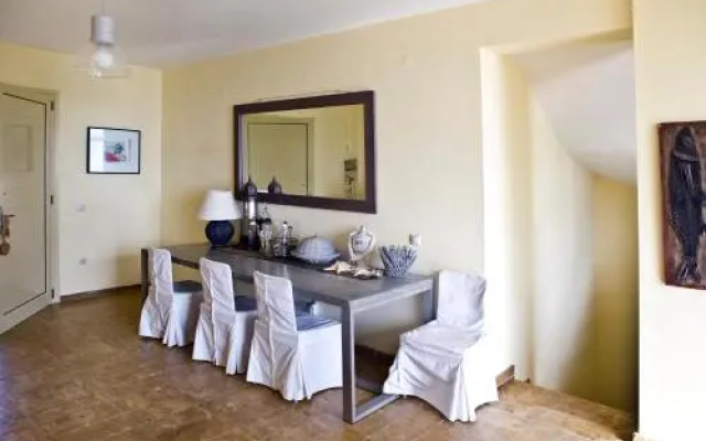 Villa Starshell A'