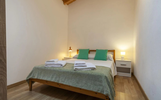 A28 - Castela Street Townhouse in Espiche