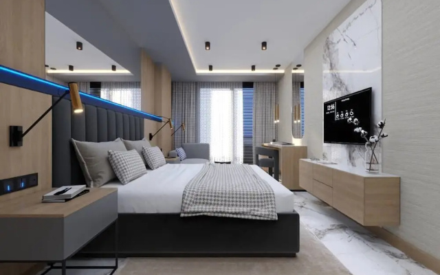 Almaris Resort Hotel