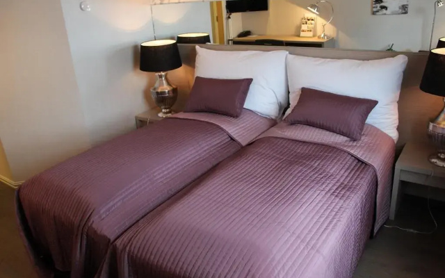 Lampeland Hotell