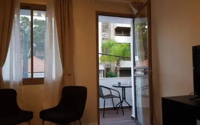 Tlv Supreme Ph29a City Center