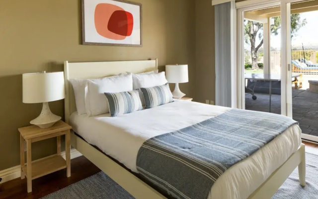 Willow by Avantstay Mountain Views - See Hot Air Balloons From Pool
