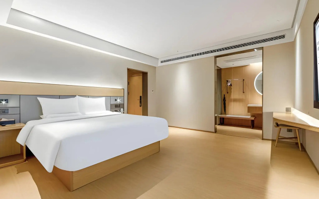 Ji Hotel Shanghai Changshou Road Yaxin Life Plaza