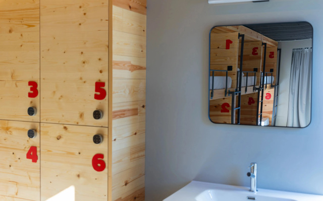 KY Mountain Hostel Arinsal
