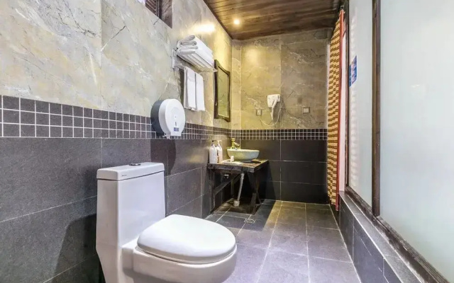 Bai Qi Guest House