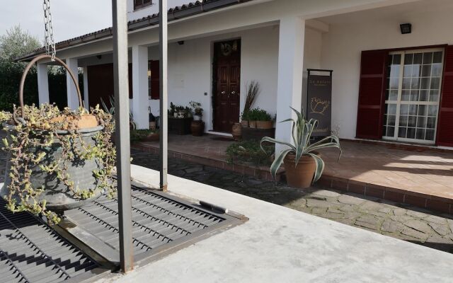 Отель Bed and Breakfast Le Anfore Касино вид на фасад