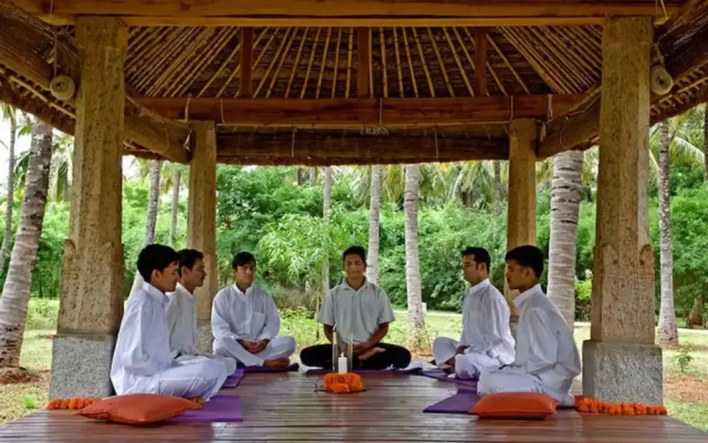 Shreyas Retreat