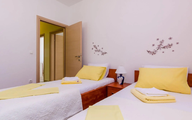 Villa in Gruda With Private Pool