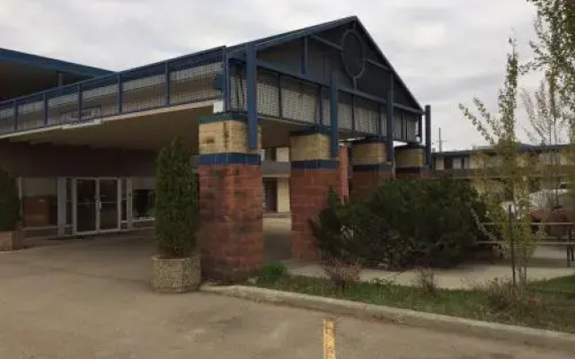 Whitemud Inn Edmonton South