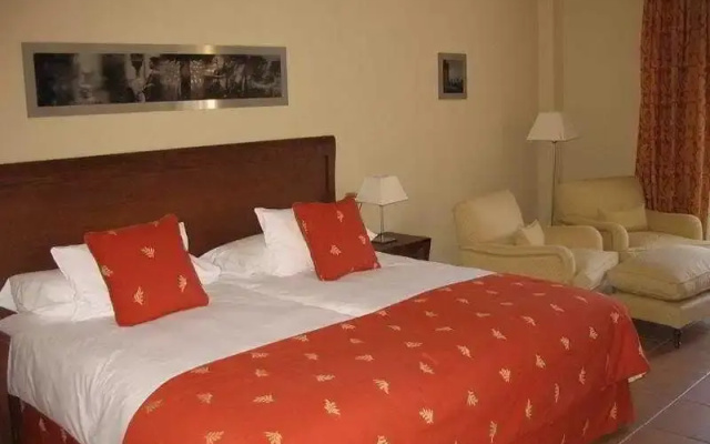 Prestige Palmera Plaza