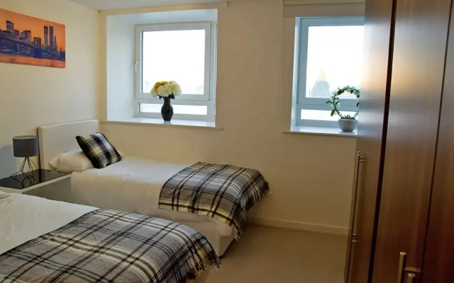 Icon Becket Apartment