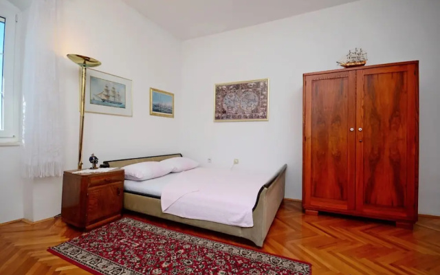 A2 - Cozy Apartment, Best Location in Supetar