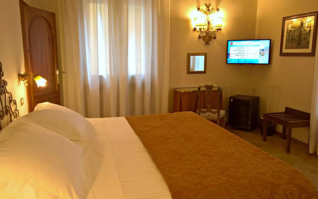 Hotel David
