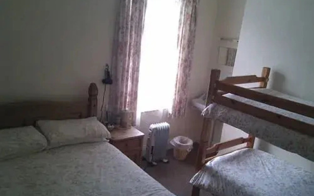 Oakdene Guesthouse