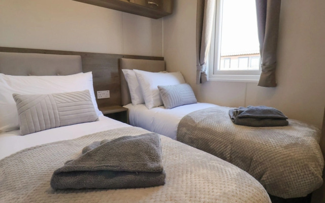 Foxglove Lodge