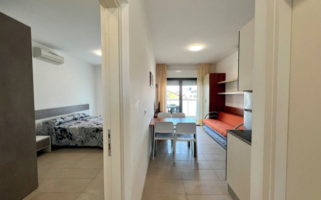 Functional Flat Just 50mt From the Beach