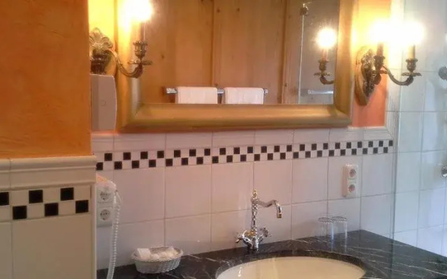 Romantikhotel Almtalhof