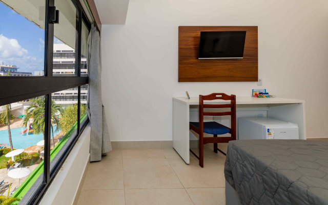 El Aram Beach & Convention