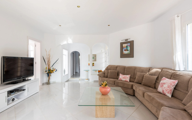 Villa Moll Moll by EscapeHome