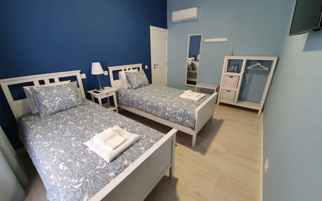Inn Faro - Casa Amarela - Guest House