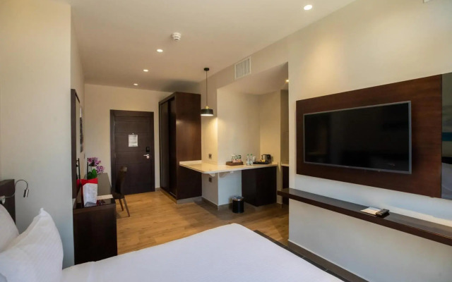 The Compass Hotel